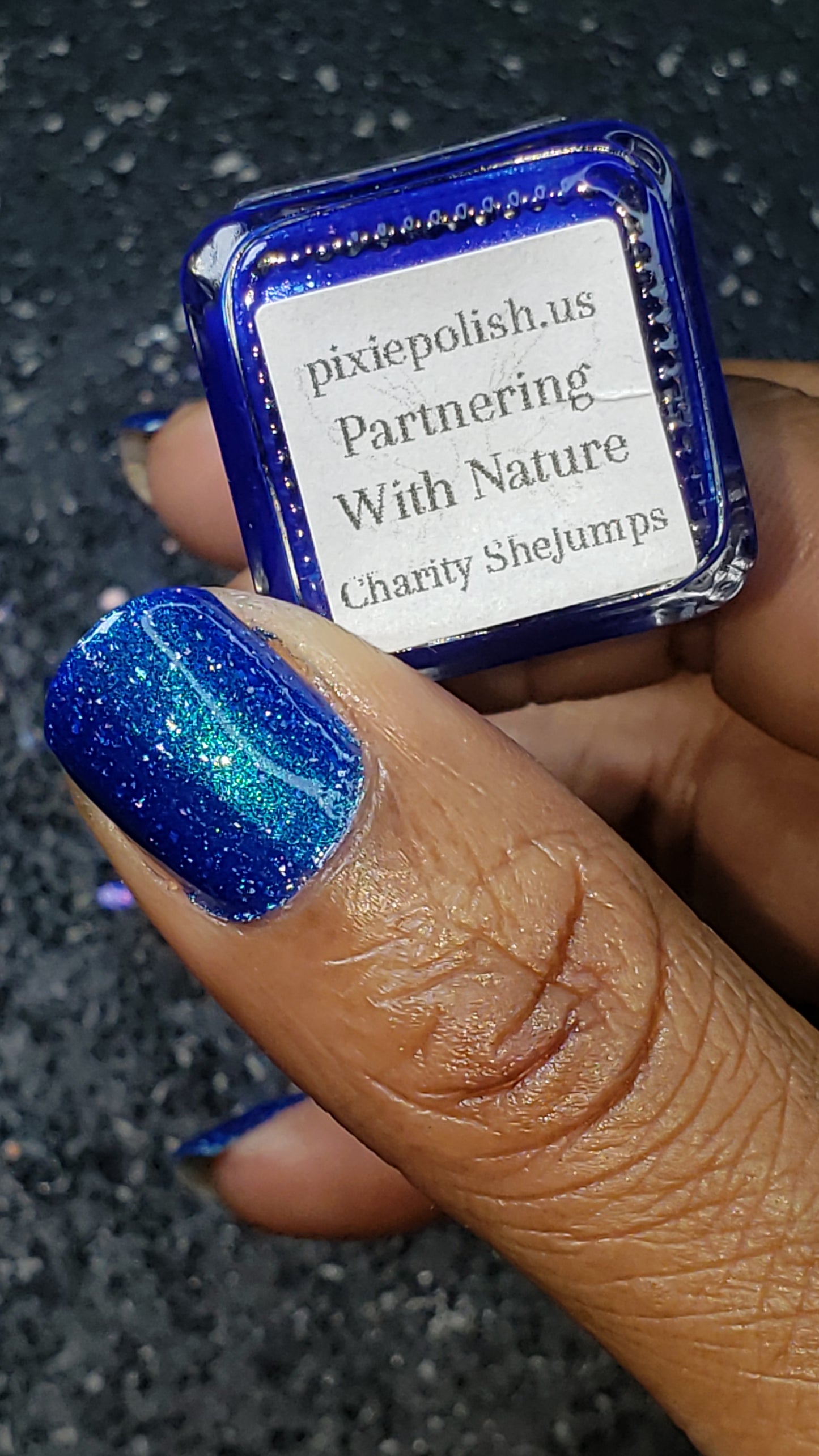 Partnering with Nature (LE Charity) (14 ml)