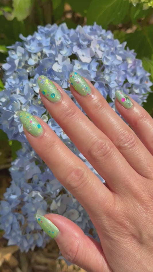 Butterfly Garden (Glitter Topper) (7 ml)